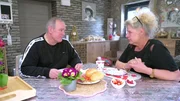 Harald und Silvia haben ihren elften Jahrestag. Harald und Silvia haben ihren elften Jahrestag.