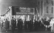 Massenkundgebung zur Gründung der DDR in Ostberlin.