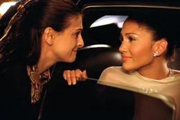 Marisa Ventura (Jennifer Lopez,l.)