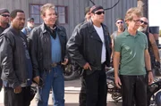 Vorne l-r: Martin Lawrence, Tim Allen, John Travolta, William H. Macy