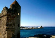 Hafen von Rhodos. Suche nach dem "Koloss von Rhodos".