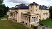Ein Schmuckstück in Schleswig-Holstein bei Preetz – Schloss Bredeneek Ein Schmuckstück in Schleswig-Holstein bei Preetz – Schloss Bredeneek