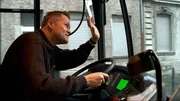 Was Busfahrer machen, wenn sie mal aufs Klo müssen, zeigt uns Stefan. Was Busfahrer machen, wenn sie mal aufs Klo müssen, zeigt uns Stefan.
