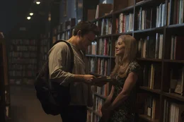 Wie gut kennt man den Menschen, den man liebt, wirklich? Als Nick Dunne (Ben Affleck, l.) sein Herz an Amy (Rosamund Pike, r.) verliert, ahnt er nicht, dass die sch&ouml;ne und begabte Frau hemmungslos ihre Ziele verfolgt ...