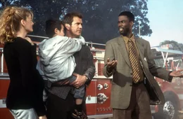 L-R: Lorna Cole (Rene Russo), Ping (Steven Lam), Martin Riggs (Mel Gibson), Lee Butters (Chris Rock)