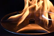 Bei der Suche nach Erklärungen für die geheimnisvolle Sabu-Scheibe wurden sowohl Form als auch Material des Artefaktes berücksichtigt. Bei der Suche nach Erklärungen für die geheimnisvolle Sabu-Scheibe wurden sowohl Form als auch Material des Artefaktes berücksichtigt.