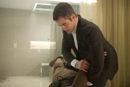 Gerade in Moskau gelandet, da wird auch schon der erste Mordversuch auf ihn ver&uuml;bt. Noch kann Jack (Chris Pine) dies verhindern, doch die Mordbuben planen bereits die n&auml;chsten Versuche ...