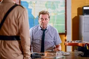 DI Jack Mooney (ARDAL O’HANLON).