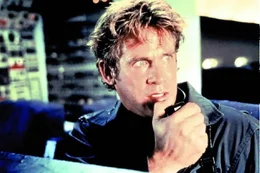Um den US-Vizepr&auml;sidenten aus den Klauen der Terroristen zu befreien, setzt Rick (Michael Dudikoff) alles auf eine Karte ...