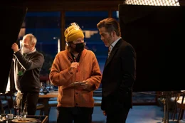 Janus Metz (m.) und Chris Pine (r.)