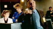 Der berühmte Zauberer Max Dyson (Anthony Zerbe) kennt alle Tricks. Das US-Militär hat ihn engagiert um die vermeidlich übersinnlichen Kräfte des Magier Eliot Blake zu testen. Der berühmte Zauberer Max Dyson (Anthony Zerbe) kennt alle Tricks. Das US-Militär hat ihn engagiert um die vermeidlich übersinnlichen Kräfte des Magier Eliot Blake zu testen.