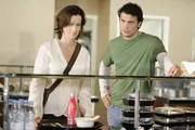 Brenda (Rachel Griffiths) mit Billy (Jeremy Sisto).