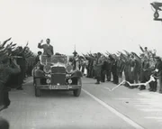 Die Nazis feiern die Autobahn als große Errungenschaft Hitlers. Doch der Bau beginnt schon in der Weimarer Republik.
