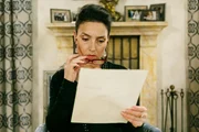 Simone (Tatjana Clasing) ist mit der Situation völlig überfordert.
