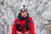Christian Aicher, Bergretter der Bergwacht Ramsau, bei einem Einsatz.