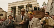 Vorne: Adam Driver als Enzo Ferrari (l.)