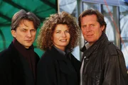 Drei sind einer zuviel: Wolfgang Unger (Thomas Schücke, li.), Vanessa Unger (Denise Virieux) und Dr. Stefan Frank (Sigmar Solbach).