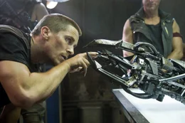 Ahnt nicht, dass die Maschinen ihm eine gef&auml;hrliche Falle stellen wollen: John Connor (Christian Bale)