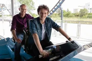Julian darf die neueste Achterbahn von Achterbahnentwickler Torsten ausprobieren - den Spike Racing Coaster im Skyline Park im Allgäu.