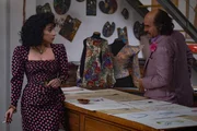 l-r: Patrizia Reggiani (Lady Gaga), Paolo Gucci (Jared Leto)