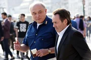 Kein leichter Fall für Vianello (Karl Fischer) und Kommissar Brunetti (Uwe Kockisch, r.).