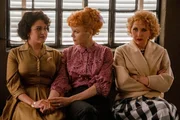 ALIA SHAWKAT, NICOLE KIDMAN   and NINA ARIANDA star in BEING THE RICARDOS  Photo: GLEN WILSON  &copy; AMAZON CONTENT SERVICES LLC