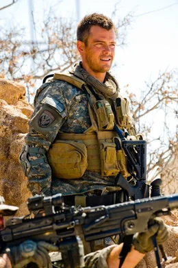 Major William Lennox (Josh Duhamel) arbeitet f&uuml;r die Organisation NEST (Nonbiological Extraterrestrial Species Team), die gemeinsam mit den Autobots die Angriffe der Decepticons abwehren soll. Keine leichte Aufgabe ...