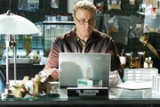 Die Ermittlungen zum Modell-M&ouml;rder spitzen sich dramatisch zu, offensichtlich steckt eine Frau hinter den Morden. Grissom (William Petersen) gelingt es, diesen Verdacht mit einem konkreten Namen zu benennen: Natalie Davies.