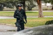 David Lim als Officer Victor Tan