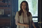 Haben Darius und Lazlos Schwester Theresa (Autumn Reeser) eine gemeinsame Vergangenheit?