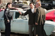Tony Shalhoub (Adrian Monk), Ted Levine (Capt. Leland Stottlemeyer). Tony Shalhoub (Adrian Monk), Ted Levine (Capt. Leland Stottlemeyer).