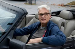 Alex (Walter Sittler) ist der heimliche Verehrer.