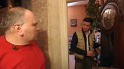 Ralf und Elvira sind Sammler, was in der Familie ein großes Streitthema ist. Die Kinder Andrea, Anja und Thomas wollen sich das Chaos nicht mehr länger ansehen und rufen den Trödeltrupp mit Otto Schulte und Antoine Richard zu Hilfe.