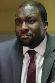 DC Lee Broadhurst (Delroy Brown).