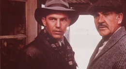Jimmy Malone (Sean Connery, r.) bringt dem Spezialagent Eliot Ness (Kevin Costner, l.) die Grundregeln des Stra&szlig;enkampfs bei ...