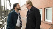 R&uuml;ckblende: Ole Peters (Sascha Ger&scaron;ak, li.) und Hauke Haien (Detlev Buck, re.) sind nicht einer Meinung.
