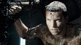 Obwohl Marcus (Sam Worthington) von den Maschinen zu einem Cyborg ver&auml;ndert wurde, hat er sein Herz am rechten Fleck - und trifft eine rein menschliche Entscheidung ...