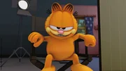 Garfield ist irgendwann so genervt von Renfrews andauerndem Gemecker, dass er beschließt, ihm ein Leben als Katze zu ermöglichen. Garfield ist irgendwann so genervt von Renfrews andauerndem Gemecker, dass er beschließt, ihm ein Leben als Katze zu ermöglichen.