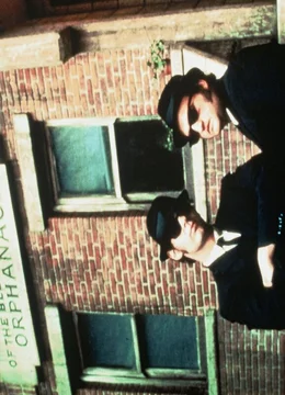 Auf ehrlicher Mission: Dan Aykroyd als Elwood, John Belushi als Joliet