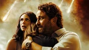 Familie Garrity (Morena Baccarin, l., Roger Dale Floyd, M. und Gerard Butler, r.) muss sich vor einem verheerenden Kometeneinschlag in Sicherheit bringen.
