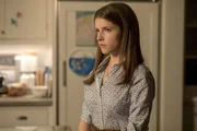 Anna Kendrick als Stephanie Smothers
