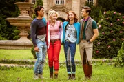 Emilio Moutaoukkil (Tarik Schm&uuml;ll), Lisa-Marie Koroll (Tina Martin), Lina Larissa Strahl (Bibi Blocksberg), Louis Held (Alex von Falkenstein).