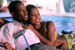 Martin Lawrence (Marcus Burnett), Theresa Randle (Theresa Burnett).