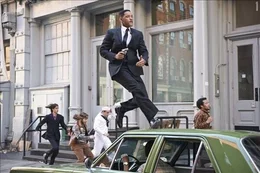 Agent J (Will Smith)