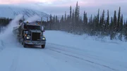 Der Dalton Highway gehört zu den entlegensten Straßen der Welt. Der 12-stündige Weg kann im Winter bis zu fünf Tage dauern.