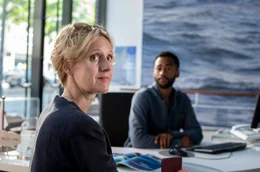 Anke (Sabine Waibel) ist eine erfolgreiche Gesch&auml;ftsfrau.