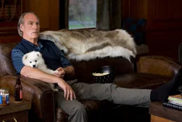 Joe Paxton (Craig T. Nelson).