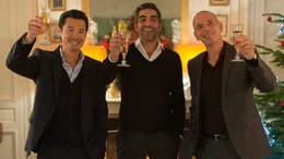 Die drei Schwiegers&ouml;hne (v. l. n. r.) von Monsieur Claude in seltener Harmonie: Chao (Fr&eacute;d&eacute;ric Chau), David (Ary Abittan) und Rachid (Medi Sadoun).