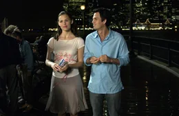 Als es Jenna (Jennifer Garner, l.) gelingt, den mittlerweile ausgesprochen attraktiven Kindheitsfreund Matt (Mark Ruffalo, r.) ausfindig zu machen, muss sie feststellen, dass sie schon lange nicht mehr befreundet sind. Bekommt jetzt ihre Liebe eine zweite Chance?; Als es Jenna (Jennifer Garner, l.) gelingt, den mittlerweile ausgesprochen attraktiven Kindheitsfreund Matt (Mark Ruffalo, r.) ausfindig zu machen, muss sie feststellen, dass sie schon lange nicht mehr befreundet sind. Bekommt jetzt ihre Liebe eine zweite Chance?