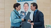 Ursula Strauss (Michelle Sendracek), Julian Loidl (Markus Oberseer).